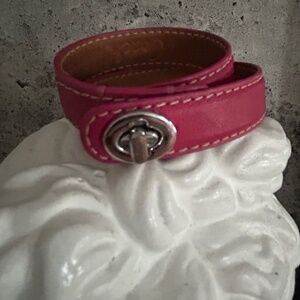 COACH LEATHER WRAP BRACELET FOR SLIM WRIST
